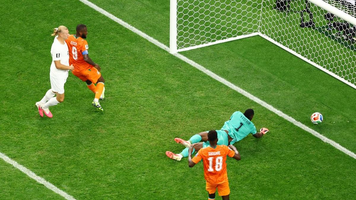 Norwegia Tundukkan Pantai Gading 2-1, Haaland Bawa The Lions ke 16 Besar